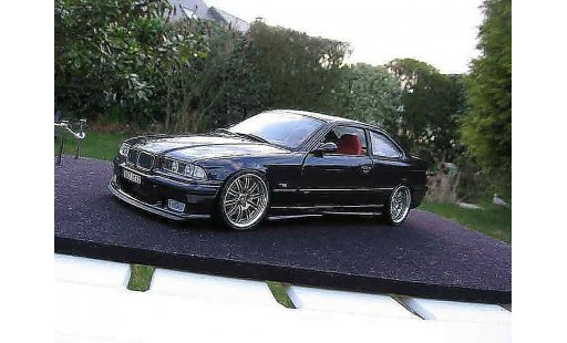 Bmw M3 Coupe 1/18 Ut Models E36 purple jantes m3 a deport diecast model cars