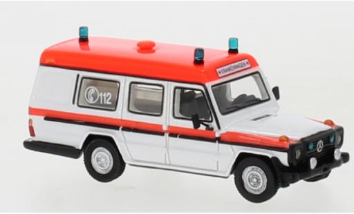 Diecast model cars Mercedes Classe G Utilitaire G-classe Binz white/red Ambulance 1985 1/87 BoS Models