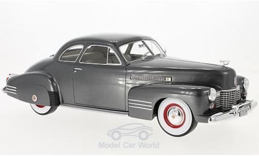 Diecast model cars Cadillac Series 62 Coupe Club metallic grey 1941 without Vitrine 1/18 BoS Models