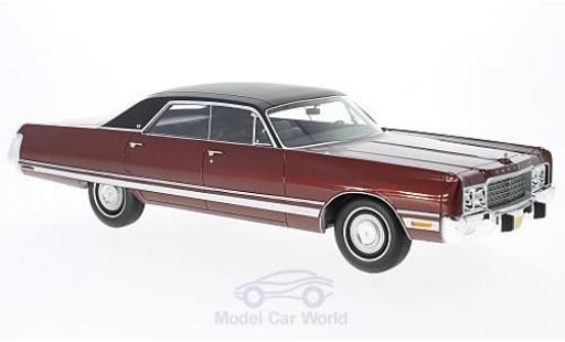 Diecast model cars Chrysler New Yorker Sedan Brougham metallic red/black 1973 1/18 BoS Models