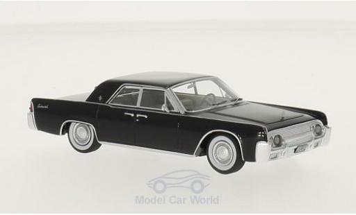 Diecast model cars Lincoln Continental 1961 Sedan 53A black without Vitrine 1/43 BoS Models