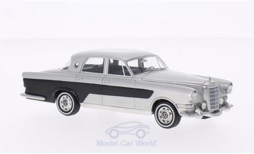 Diecast model cars Mercedes Ghia 300C Base Ghia 300C Berlina grey/black 1956 1/43 BoS Models
