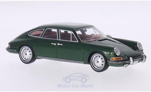 Diecast model cars Porsche 911 SC S Troutman & Barnes green 1967 4-Door Sedan 1/43 BoS Models