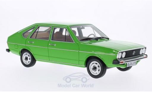 Diecast model cars Volkswagen Passat B1 TS green 1976 1/18 BoS Models