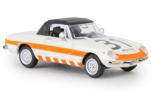 Diecast model cars Alfa Romeo Spider Duetto police Politie 31 1969 closed TD 1/87 Brekina