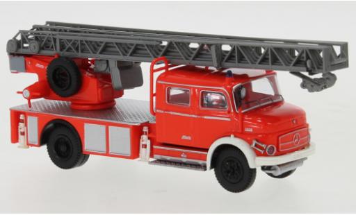 Diecast model cars Mercedes CLA Base L 1519 DLK 30 red /white 1972 1/87 Brekina