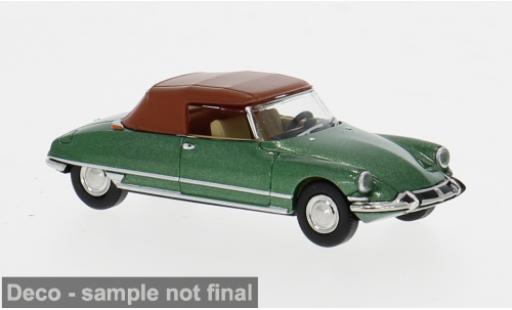 Diecast model cars Citroen DS Cabriolet 19 Convertible green 1963 1/87 Brekina