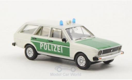 Diecast model cars Volkswagen Passat Base Variant Police (D) 1/87 Brekina