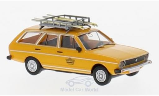 Diecast model cars Volkswagen Passat Base Variant V&Atilde;&para;lkl Testski-Team 1/87 Brekina
