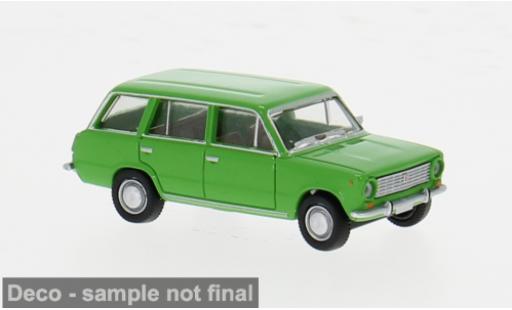 Diecast model cars Fiat 124 Familiare green 1966 1/87 Brekina
