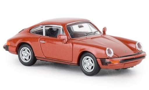 Diecast model cars Porsche 911 Base G metallic pink J&Atilde;&curren;germeister 1976 TD 1/87 Brekina