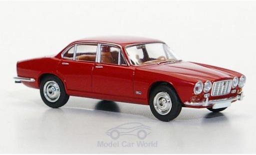 Diecast model cars Jaguar XJ6 6 red 1/87 Brekina