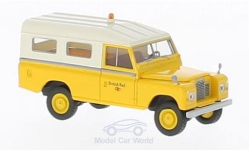 Diecast model cars Land Rover 109 Base British Rail 1/18 Brekina
