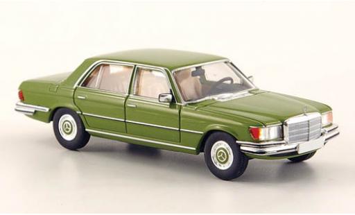 Diecast model cars Mercedes 450 Base SEL (W116) green 1/87 Brekina