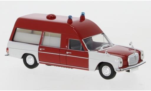 Diecast model cars Mercedes /8 Base KTW red/white 1970 1/87 Brekina