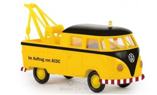 Diecast model cars Volkswagen T1 B Doka Im Auftrag von ACDC 1960 Abschleppwagen 1/87 Brekina