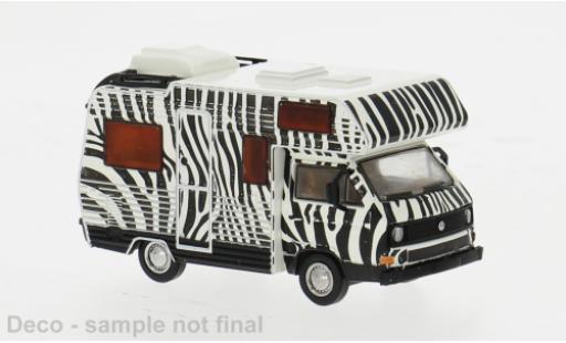 Diecast model cars Volkswagen T3 A Camper Safari 1983 1/87 Brekina