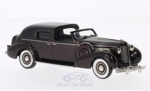 Diecast model cars Buick Limited Town Car by Derham metallic brown/black 1938 1/43 Brooklin