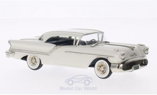 Diecast model cars Oldsmobile Super 88 Base 2-door Holiday white 1957 1/43 Brooklin