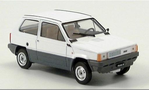 Diecast model cars Fiat Panda 30 white 1980 1/43 Brumm