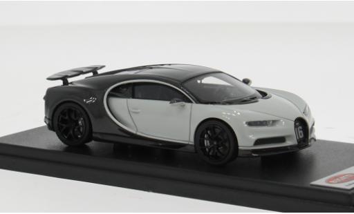 Diecast model cars Bugatti Chiron Sport grey/silver 1/43 Look Smart