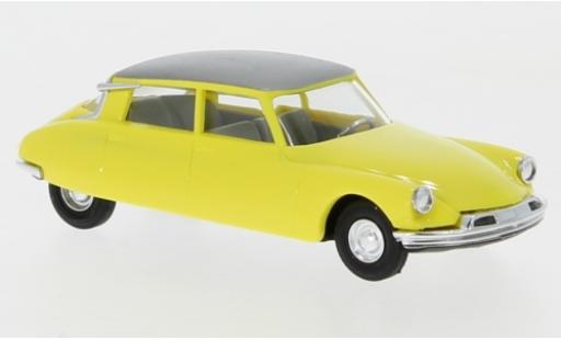 Diecast model cars Citroen DS 19 yellow/metallic grey 1/87 Busch