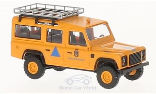 Diecast model cars Land Rover Defender Base Katastrophenschutz DK Kommandowagen 1/87 Busch