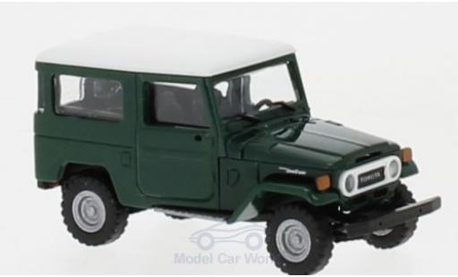 Diecast model cars Toyota Land Cruiser 40 J4 green/white 1/87 Busch