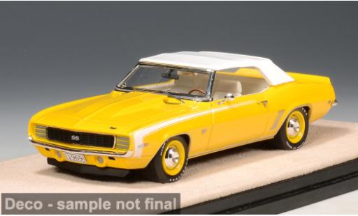 Diecast model cars Chevrolet Camaro RS /SS yellow/white 1969 1/43 Stamp Models