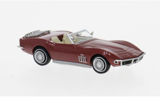 Diecast model cars Chevrolet Corvette Coupe C3 red 1967 1/87 Brekina