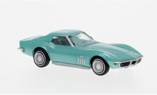 Diecast model cars Chevrolet Corvette Coupe C3 green 1967 1/87 Brekina
