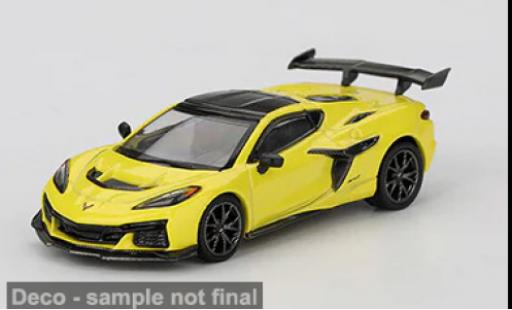 Diecast model cars Chevrolet Corvette ZR1 C8 yellow/black 2025 1/64 Mini GT
