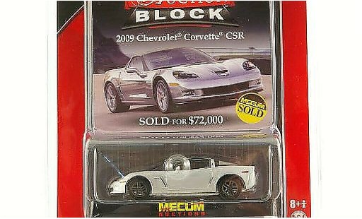 Chevrolet Corvette Coupe 1/64 Greenlight C6 CSR grey with blacken stripes 2009 diecast model cars