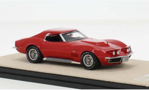 Diecast model cars Chevrolet Corvette course L88 red 1969 1/43 Stamp Models