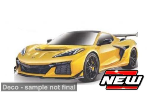 Diecast model cars Chevrolet Corvette ZR1 yellow 1/24 Maisto
