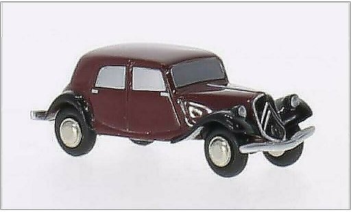 Citroen Traction 11 1/90 Schuco 11B red/black diecast model cars
