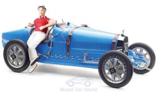 Diecast model cars Bugatti 35 grand prix T blue No.30 with Frauen-Fahrerfigur 1/18 CMC