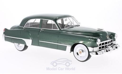 Diecast model cars Cadillac Series 62 Sedan Touring metallic green 1949 1/18 CMF