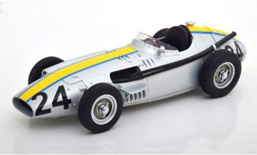 Diecast model cars Maserati 250 Base F No.24 Scuderia Centro Sud formula 1 GP Italien 1957 J.Bonnier 1/18 CMR