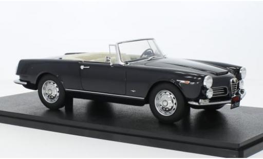 Diecast model cars Alfa Romeo 2600 spider Touring blue 1961 1/18 Cult Scale Models