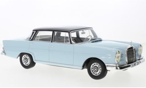 Diecast model cars Mercedes 220 Base SE (W111) blue/blue 1959 1/18 Cult Scale Models