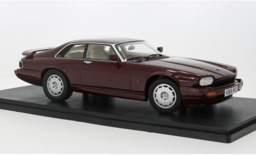 Diecast model cars Jaguar XJR XJR-S R-S red 1993 1/18 Cult Scale Models