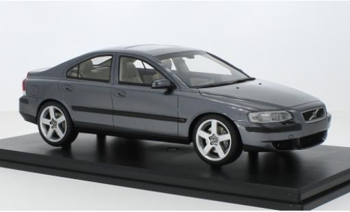 Diecast model cars Volvo S60 R metallise grey 2003 1/18 DNA Collectibles