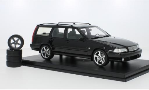 Diecast model cars Volvo V70 Base P80 black 1996 1/18 DNA Collectibles