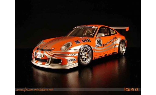 Porsche 911 GT3 CUP 1/18 Autoart vip #88 diecast model cars