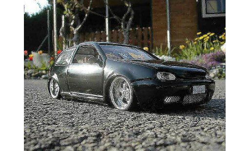 Volkswagen Golf GTI 1/18 Revell p.i.m.p diecast model cars