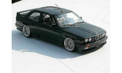 Bmw M3 coupe 1/18 Kyosho E30 black jantes e46 a deport diecast model cars