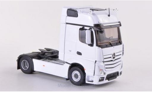 Diecast model cars Mercedes Actros Gigaspace 2 1845 white 1/43 Eligor