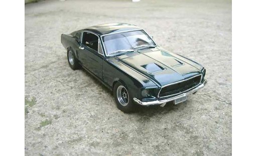 Ford Mustang Bullitt 1/18 Johnny Lightning gt replique 1967 diecast model cars