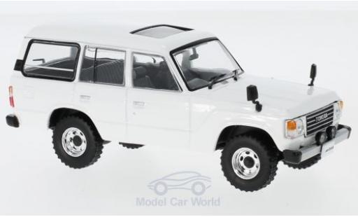 Diecast model cars Toyota Land Cruiser 60 LC60 white RHD 1982 1/43 First 43 Models